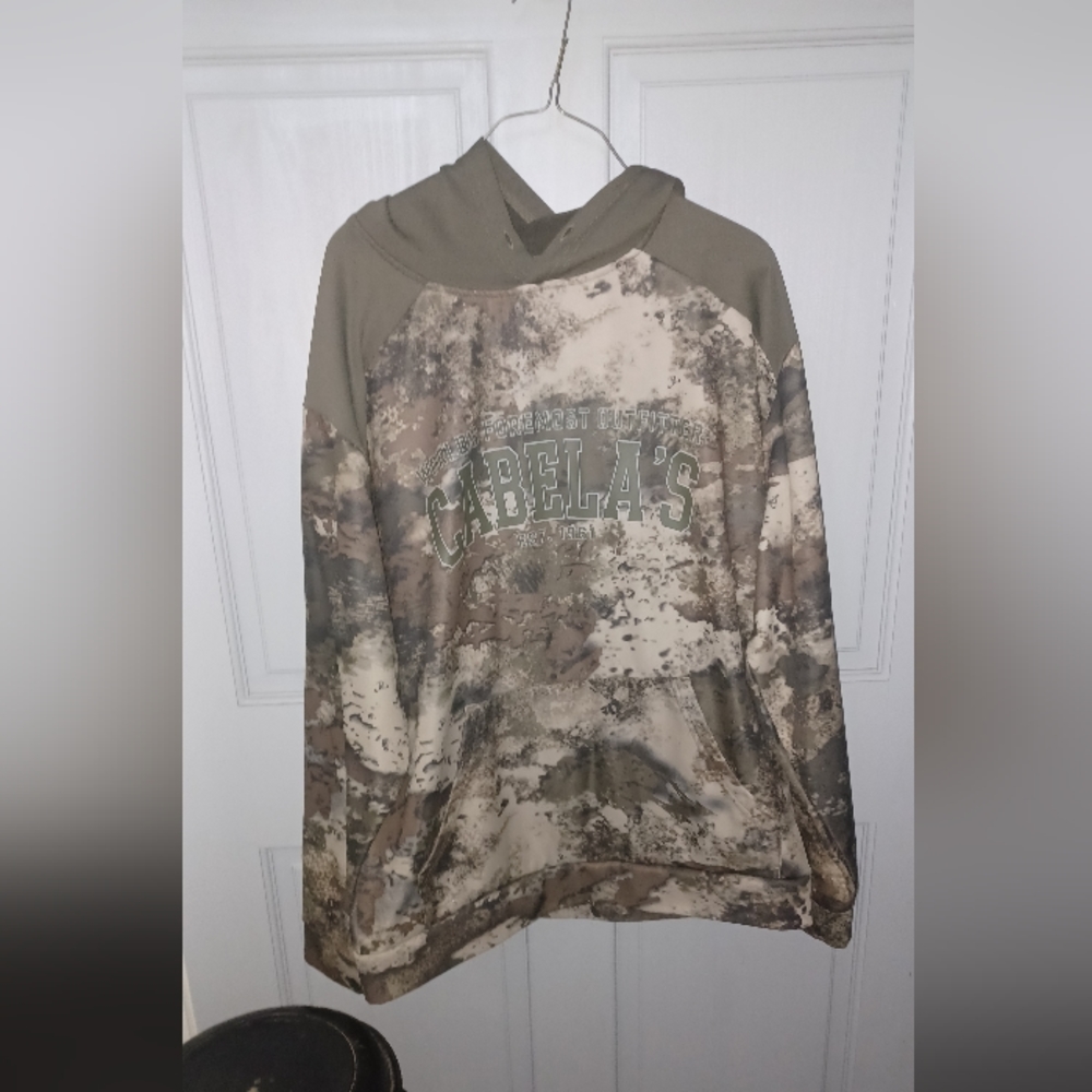 Cabela's Hoodie